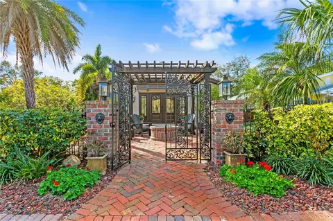 101 30th Ave N, Saint Petersburg, FL 33704