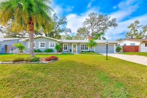 1218 Wellington Dr, Clearwater, FL 33764