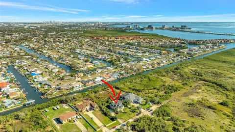 4707 Troydale Rd, Tampa, FL 33615
