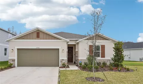 37557 Mackenzie Dr, Zephyrhills, FL 33540