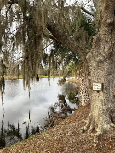 1011 Tropicana Dr, Indian Lake Estates, FL 33855