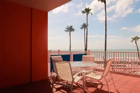 16600 Gulf Blvd #235, North Redington Beach, FL 33708