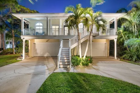 1051 Point Seaside, Crystal Beach, FL 34681