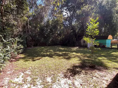 Exterior - 1635 N Florida Ave, Hernando, FL 34442 photo 10 of 11