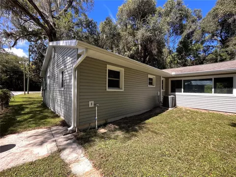 Exterior - 1635 N Florida Ave, Hernando, FL 34442 photo 9 of 11