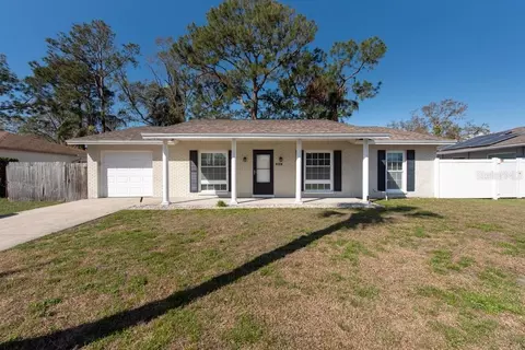 6818 Robinswood Ln, Tampa, FL 33634