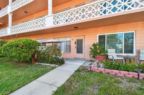 2458 Columbia Dr #4, Clearwater, FL 33763