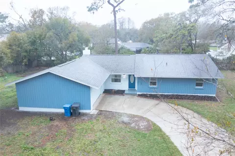 20004 Harvie Ln, Lutz, FL 33558