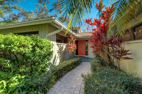 1672 Winding Creek Rd, Dunedin, FL 34698