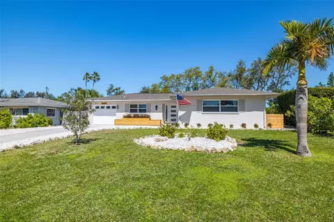 14265 Page Ave, Largo, FL 33774