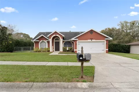38944 Carr Dr, Zephyrhills, FL 33540