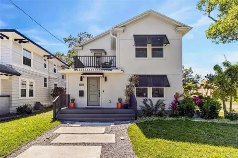 1150 Oak St NE, Saint Petersburg, FL 33701