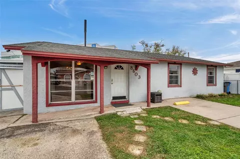 8603 Hammock Ct, Tampa, FL 33634