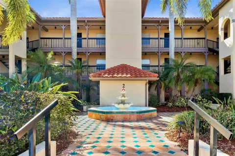 2400 Feather Sound Dr #214, Clearwater, FL 33762