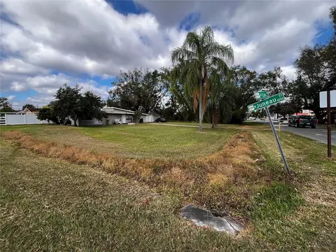 8302 N Lois Ave, Tampa, FL 33614