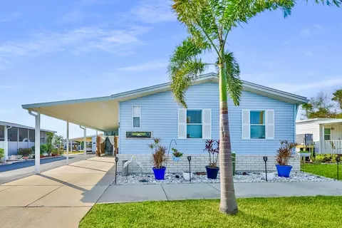 210 Mount Piney Ave NE #272, Saint Petersburg, FL 33702