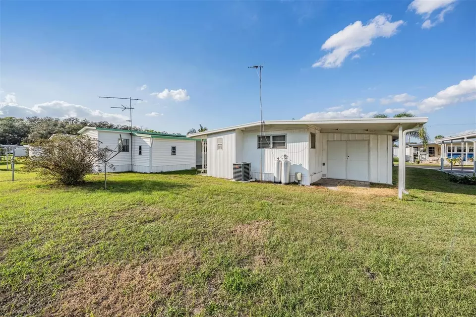  37042 Lois Ave, Zephyrhills, FL 33542 photo 26