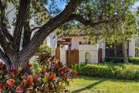 3066 Pelican Pl, Clearwater, FL 33762