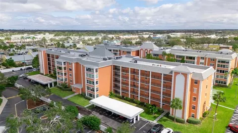 6960 20th Ave N #405, Saint Petersburg, FL 33710