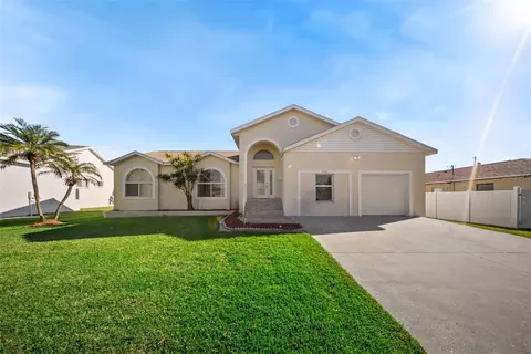 4320 51st Ave S, Saint Petersburg, FL 33711