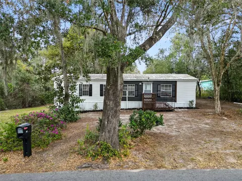 107 W Hermosa St, Lady Lake, FL 32159