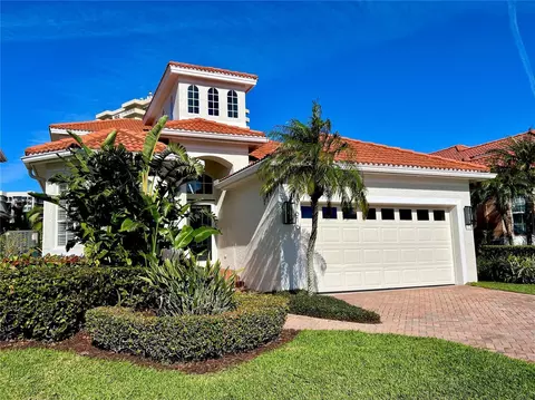 1616 Sand Key Estates Ct, Clearwater Beach, FL 33767