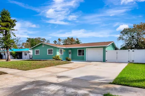 3543 Stokes Dr, Sarasota, FL 34232