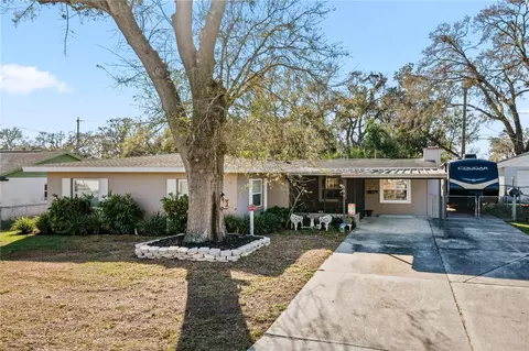 906 Alpine Dr, Brandon, FL 33510