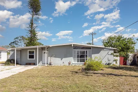 6407 26th St W, Bradenton, FL 34207