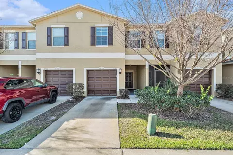 2710 Hampton Green Ln, Brandon, FL 33511