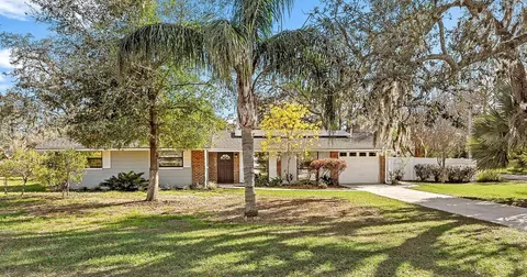 8701 Elmdale Pl, Tampa, FL 33637