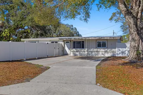 11083 106th Ave, Largo, FL 33778