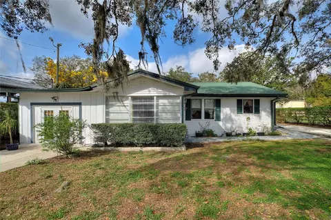 101 Sharewood Dr, Valrico, FL 33594