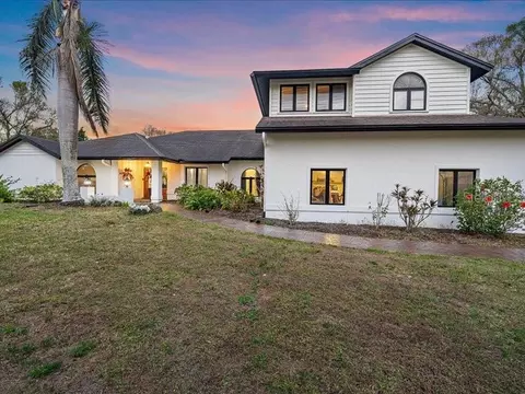 4588 Baycedar Ln, Sarasota, FL 34241