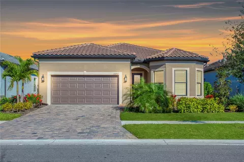 6104 Talon Preserve Dr, Nokomis, FL 34275