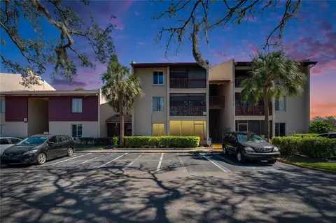 3853 S Lake Dr #161, Tampa, FL 33614