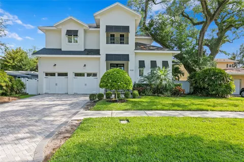 4528 W Beachway Dr, Tampa, FL 33609