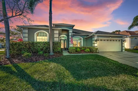 632 Addison Dr NE, Saint Petersburg, FL 33716