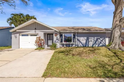 11819 109th Ct, Seminole, FL 33778