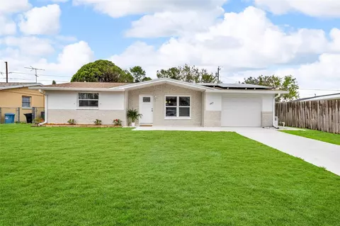 10837 Inglewood Ave, Port Richey, FL 34668