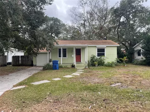 314 33rd Ave N, Saint Petersburg, FL 33704