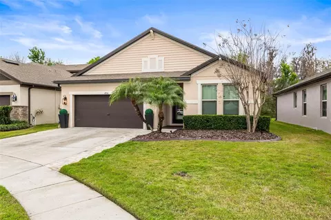 4956 Rolling Green Dr, Wesley Chapel, FL 33543