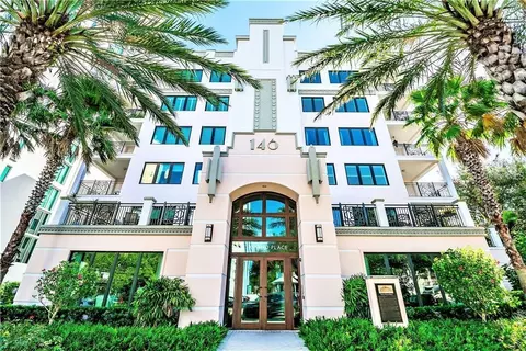 146 4th Ave NE #204, Saint Petersburg, FL 33701