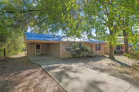 705 School Ave, Crestview, FL 32536