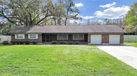3404 Hoedt Rd, Tampa, FL 33618