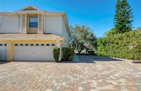 2982 Estancia Pl, Clearwater, FL 33761