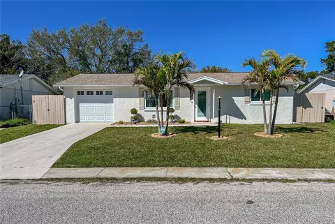 3403 Garfield Dr, Holiday, FL 34691