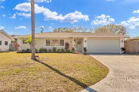 1510 Lakeside Dr, Dunedin, FL 34698