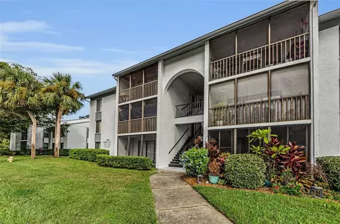 1182 Pine Ridge Cir W #B1, Tarpon Springs, FL 34688