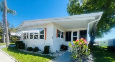 27 Mountain Laurel Dr, Palm Harbor, FL 34684